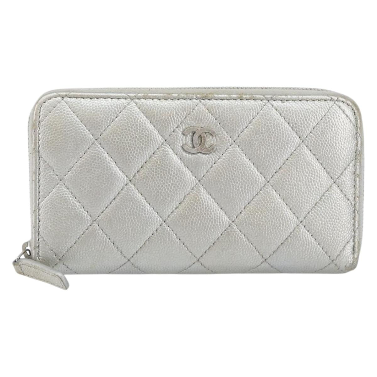 CHANEL Matelasse Long Wallet Caviar Skin Silver CC Auth 143007