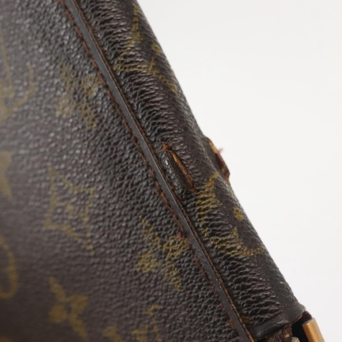 LOUIS VUITTON Monogram Poche Escapade Travel Case M60113 LV Auth 143079