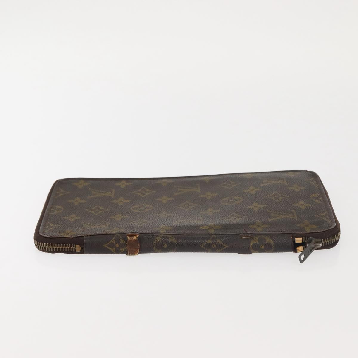 LOUIS VUITTON Monogram Poche Escapade Travel Case M60113 LV Auth 143079