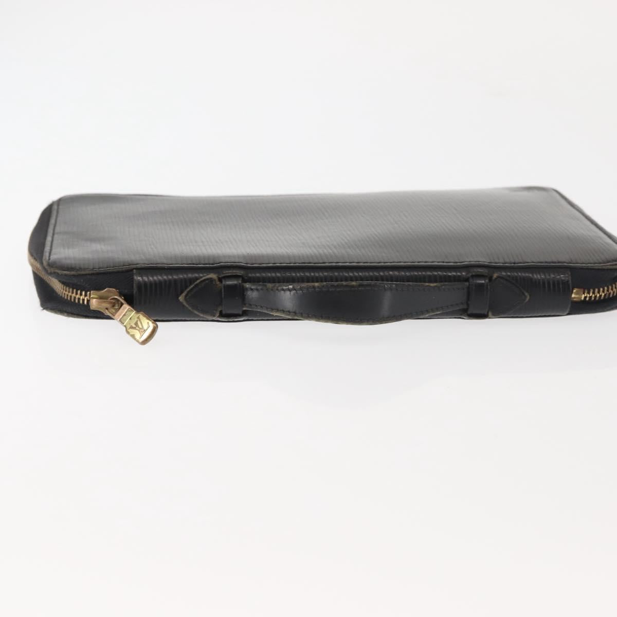 LOUIS VUITTON Epi Poche Escapade Travel Case Black LV Auth 143112