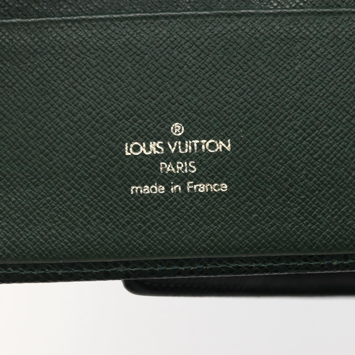 LOUIS VUITTON Taiga Agenda GM Day Planner Cover Epicea R20404 LV Auth 143149