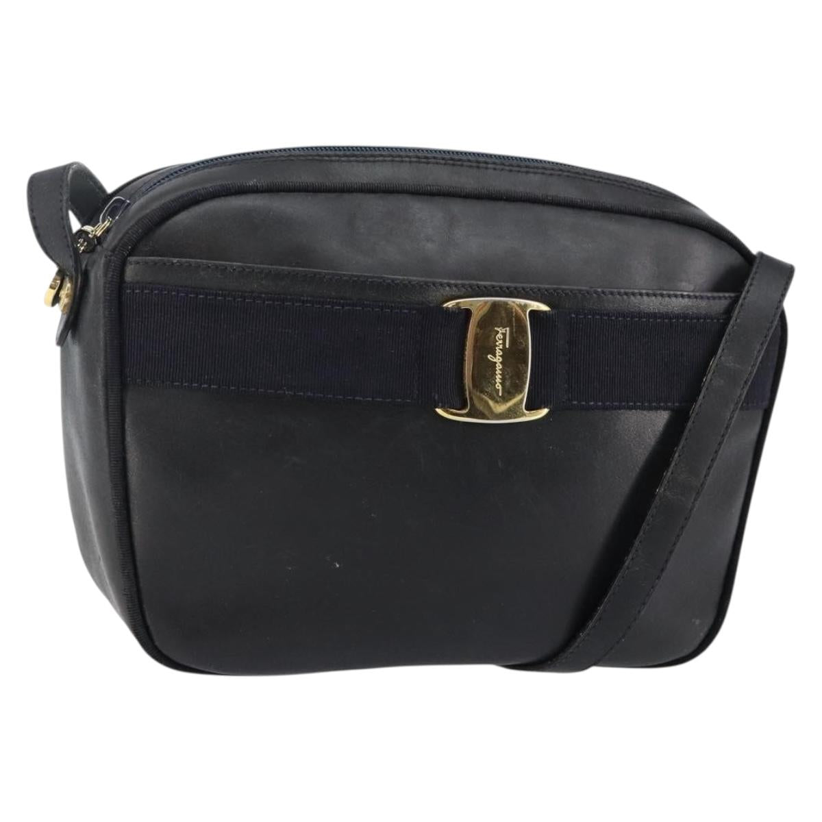Salvatore Ferragamo Vala Shoulder Bag Leather Navy Gold Auth 143221