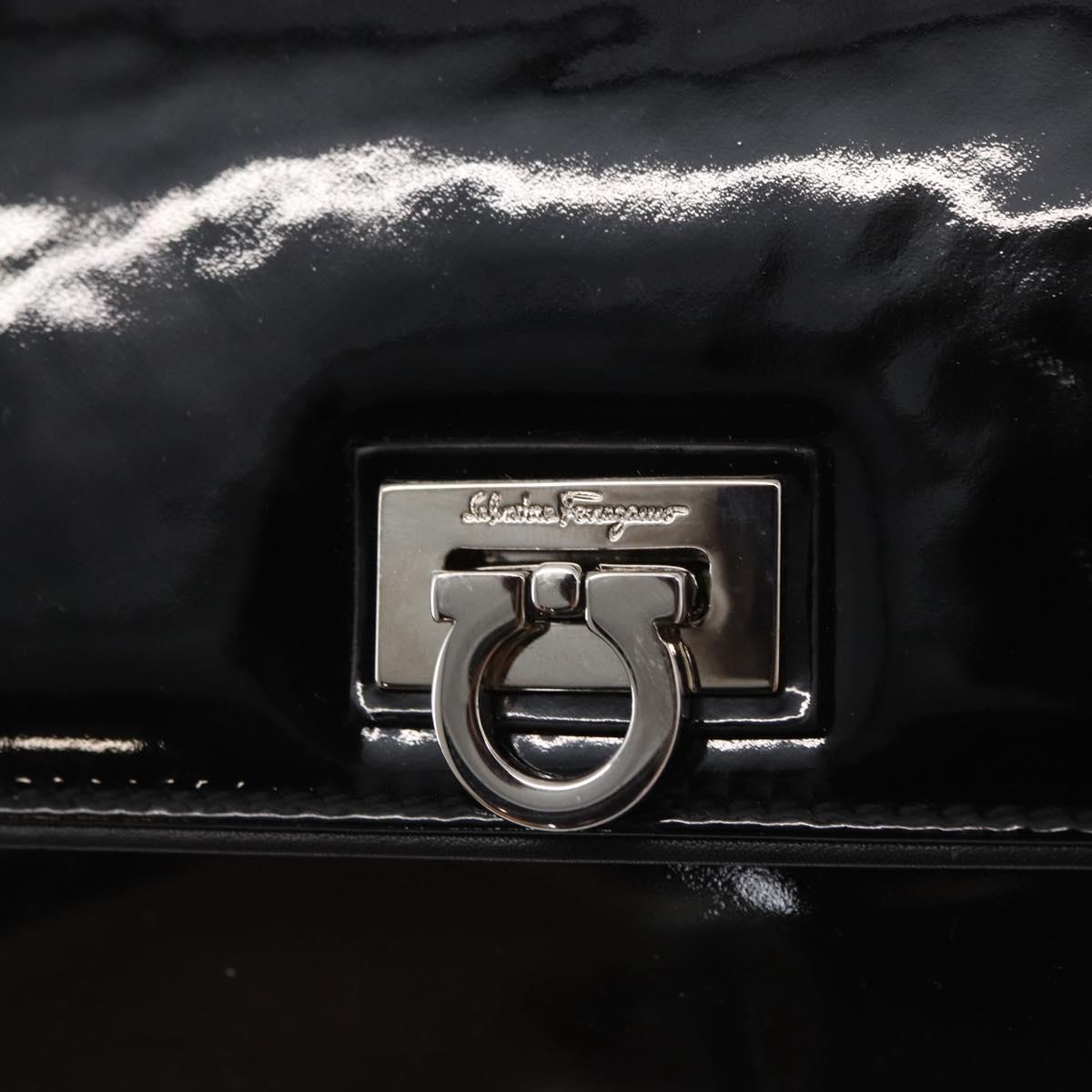 Salvatore Ferragamo Chain Gancini Shoulder Bag Enamel Black Silver Auth 143669