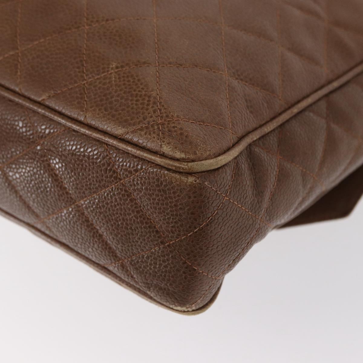 CHANEL Matelasse Shoulder Bag Caviar Skin Brown Gold CC Auth 143676