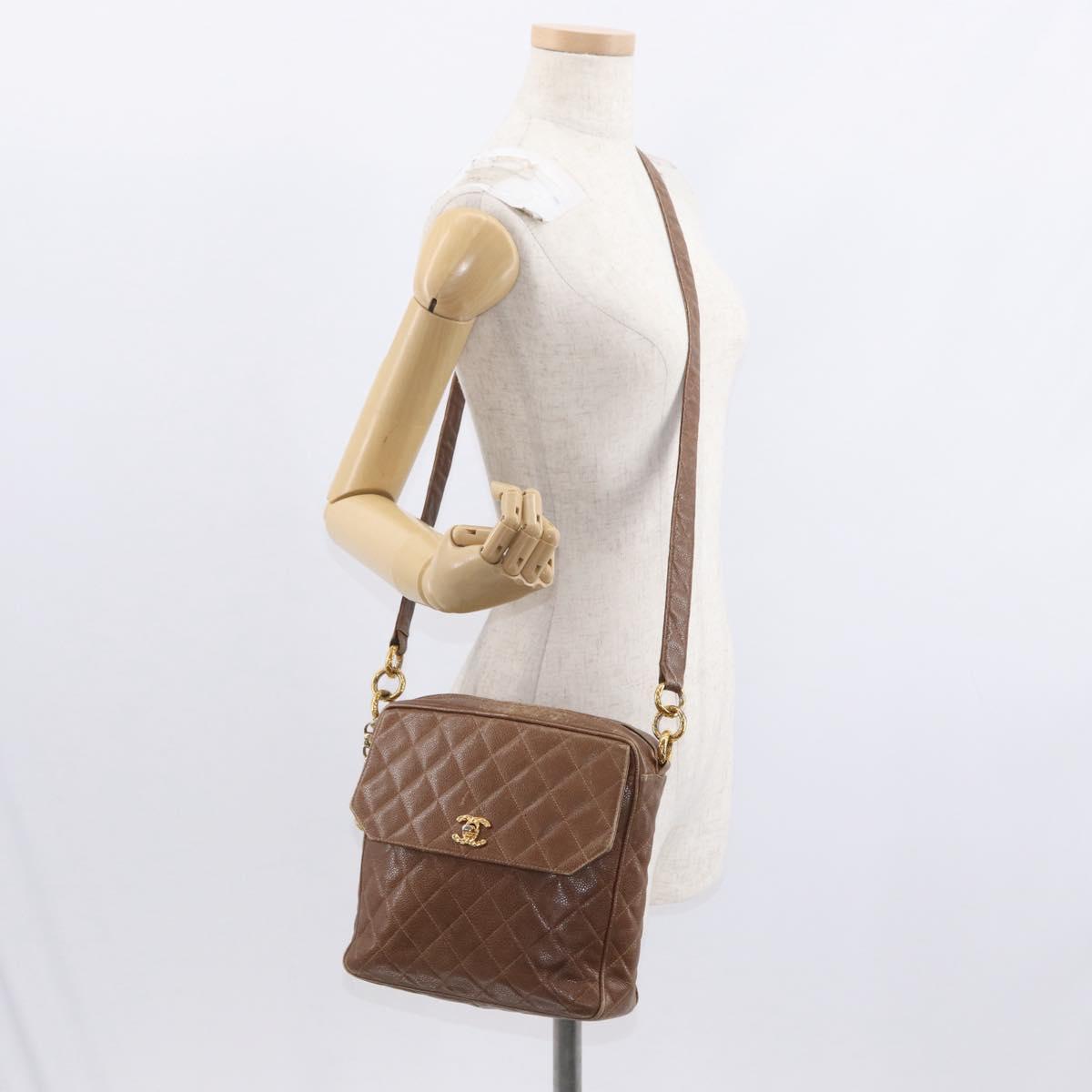 CHANEL Matelasse Shoulder Bag Caviar Skin Brown Gold CC Auth 143676