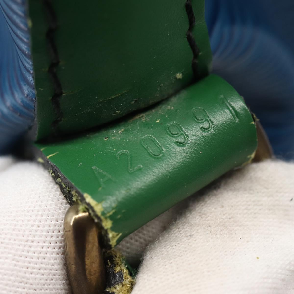 LOUIS VUITTON Epi Noe Shoulder Bag Bicolor Green Blue M44044 LV Auth 143746