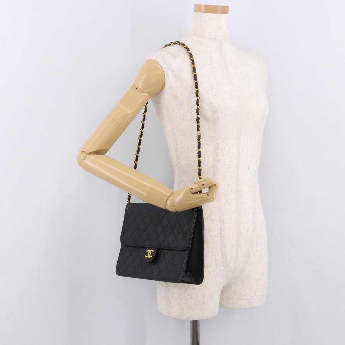 CHANEL Chain Shoulder Bag Lamb Skin Black Gold CC Auth 143810