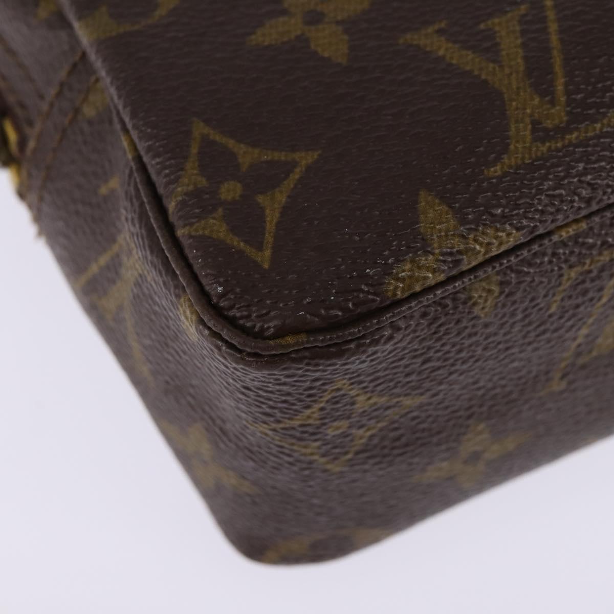 LOUIS VUITTON Monogram Trousse Toilette 18 Pouch M47526 LV Auth 143989