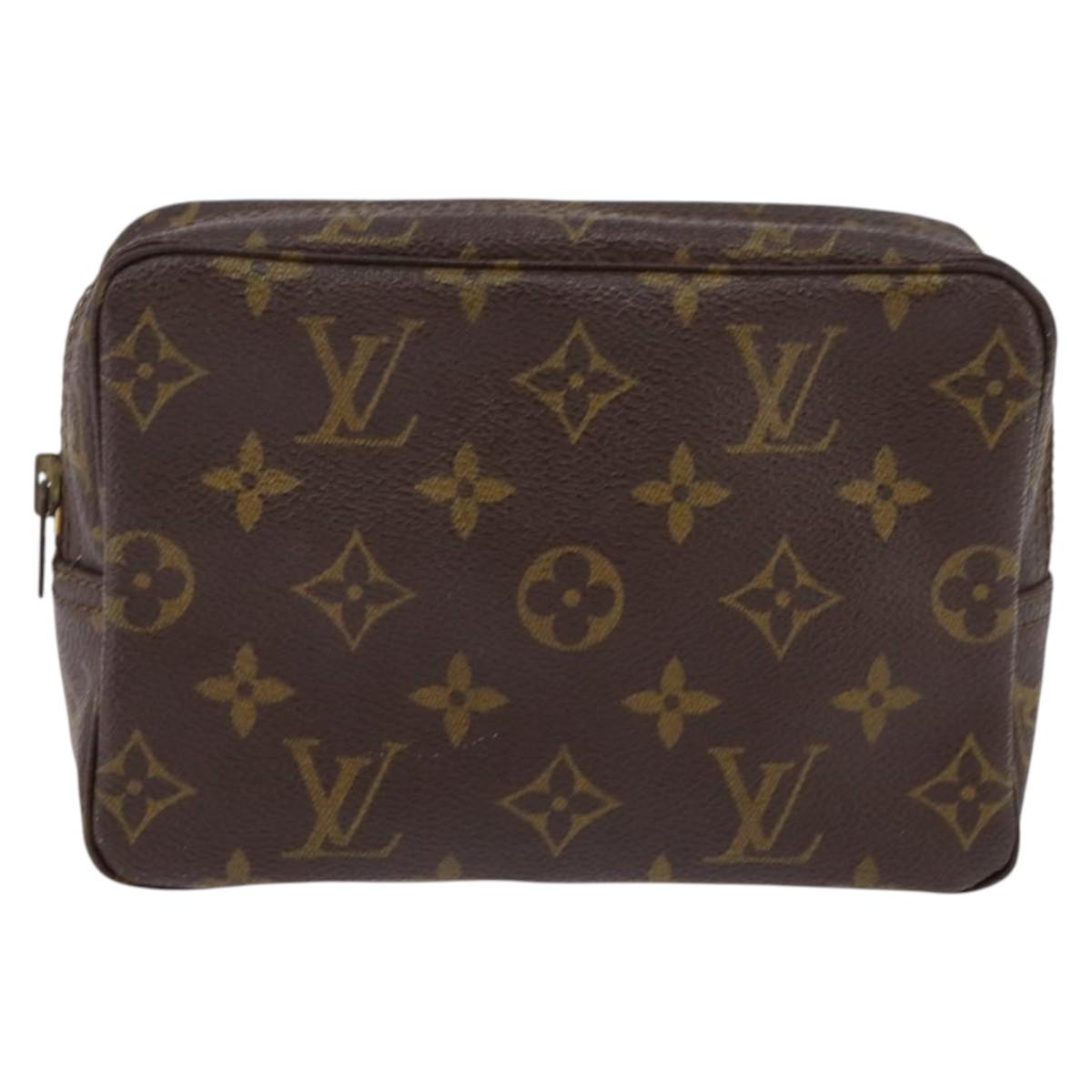 LOUIS VUITTON Monogram Trousse Toilette 18 Pouch M47526 LV Auth 143989