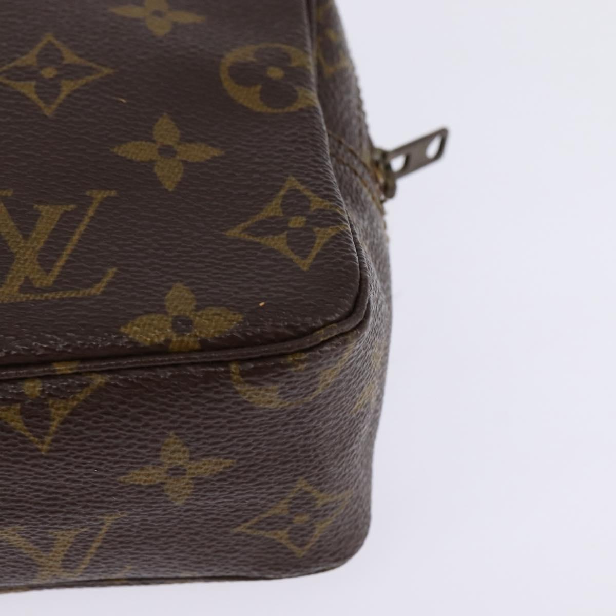 LOUIS VUITTON Monogram Trousse Toilette 18 Pouch M47526 LV Auth 143989