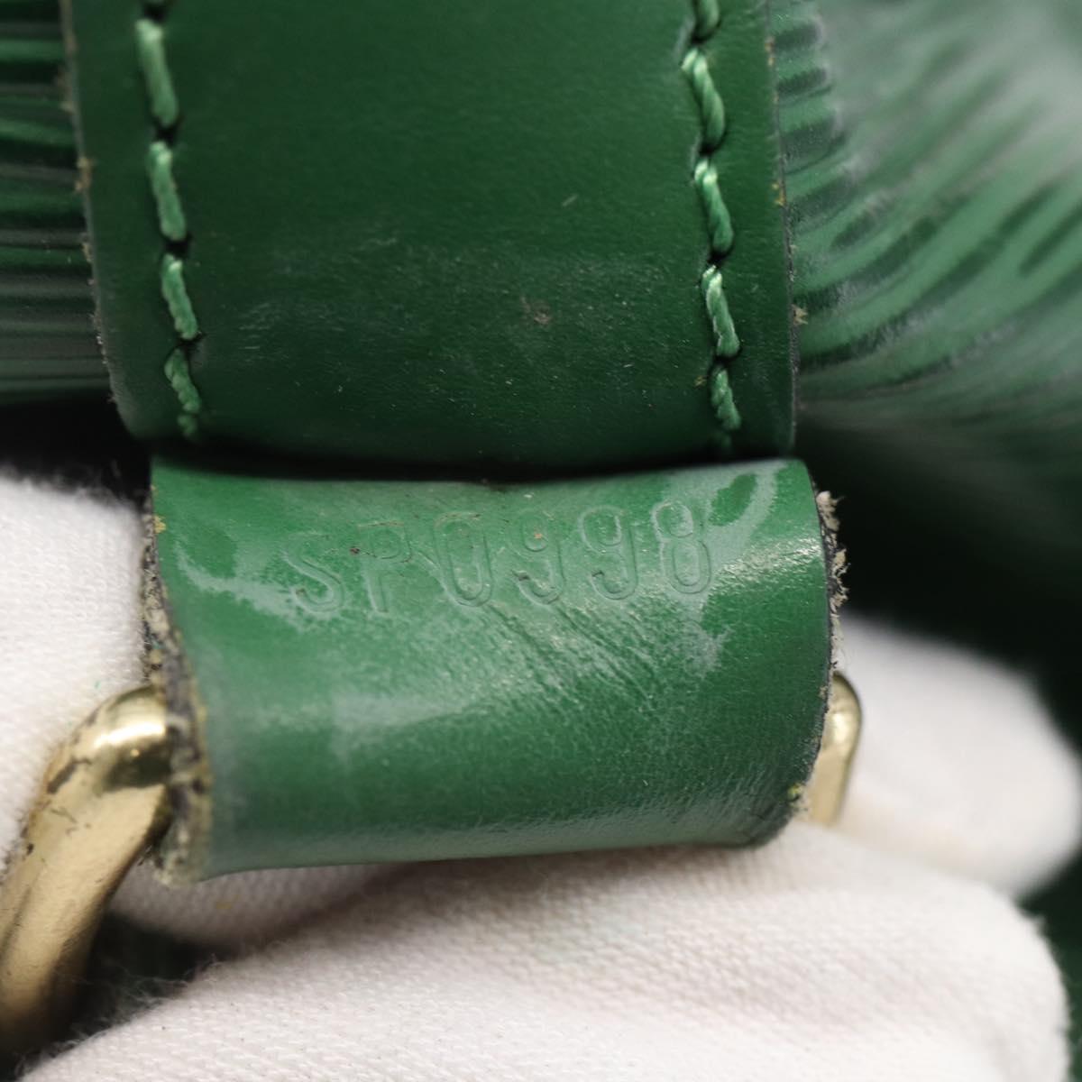 LOUIS VUITTON Epi Noe Shoulder Bag Green M44004 LV Auth 144022