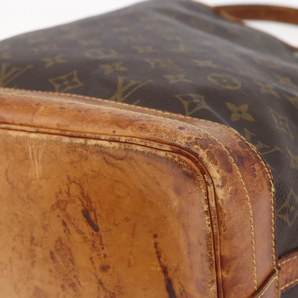 LOUIS VUITTON Monogram Noe Shoulder Bag M42224 LV Auth 144162