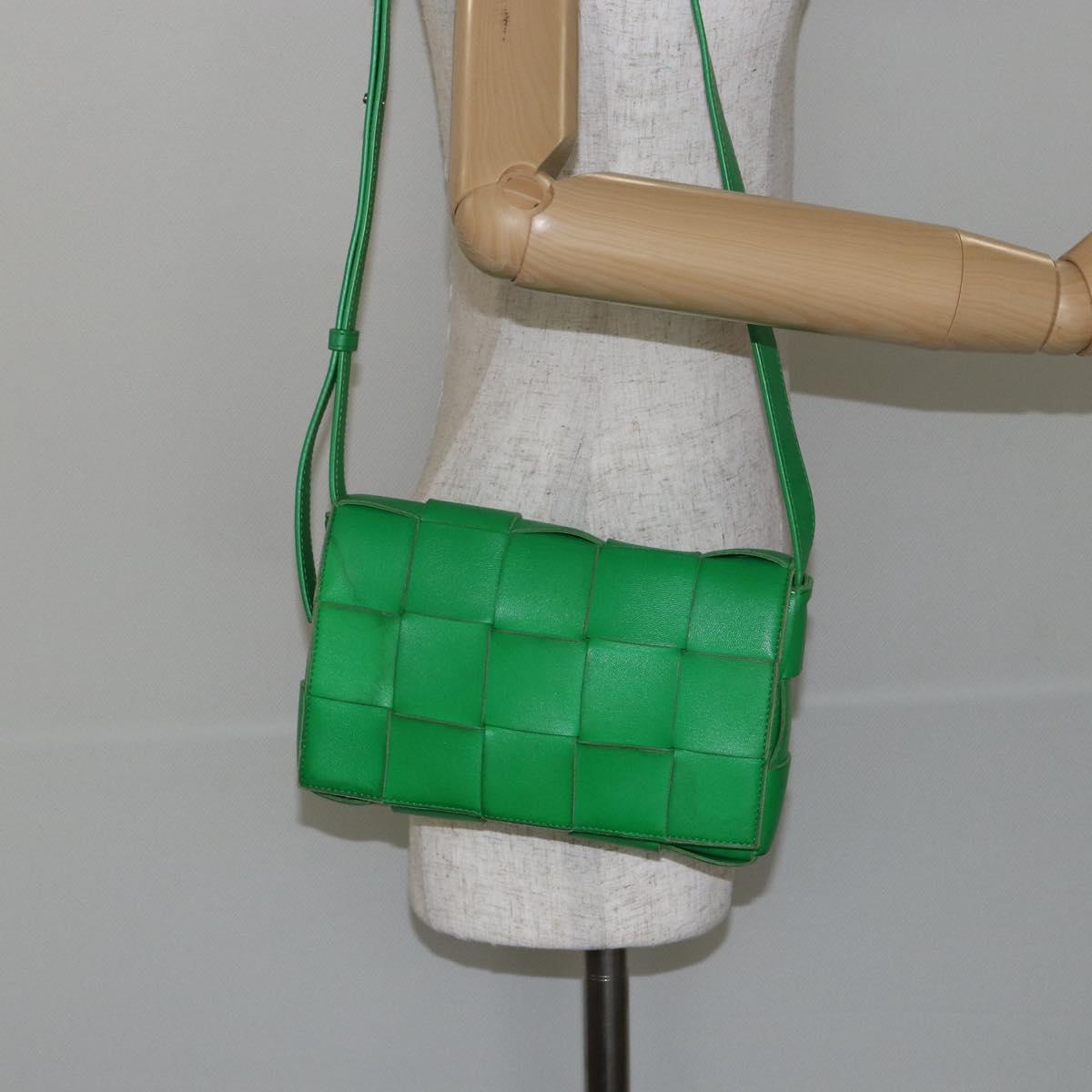 BOTTEGA VENETA Cassette Shoulder Bag Leather Green Auth 144383