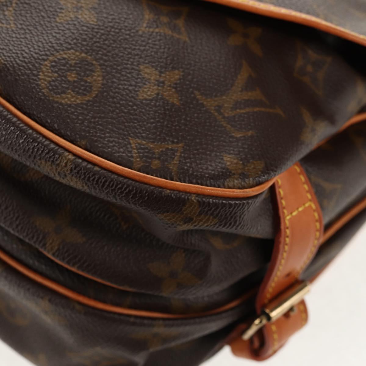 LOUIS VUITTON Monogram Saumur 30 Shoulder Bag M42256 LV Auth 144542V