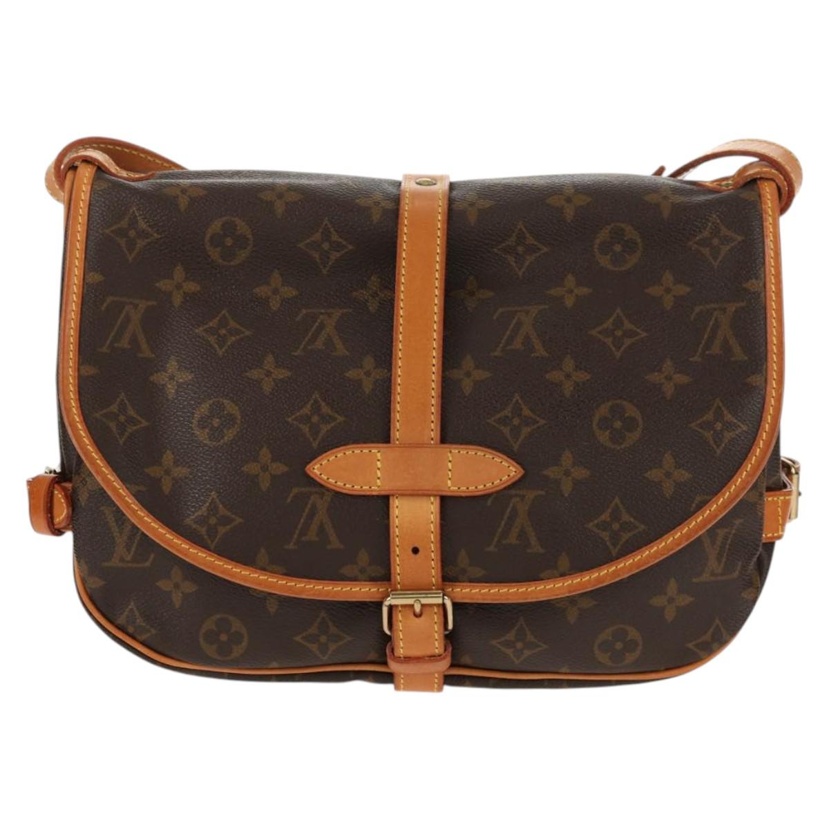 LOUIS VUITTON Monogram Saumur 30 Shoulder Bag M42256 LV Auth 144542A
