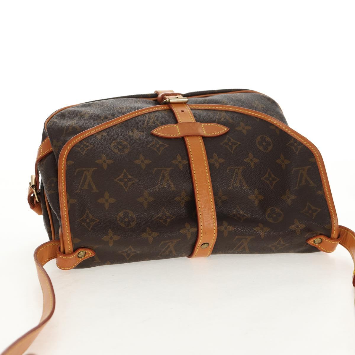 LOUIS VUITTON Monogram Saumur 30 Shoulder Bag M42256 LV Auth 144542V