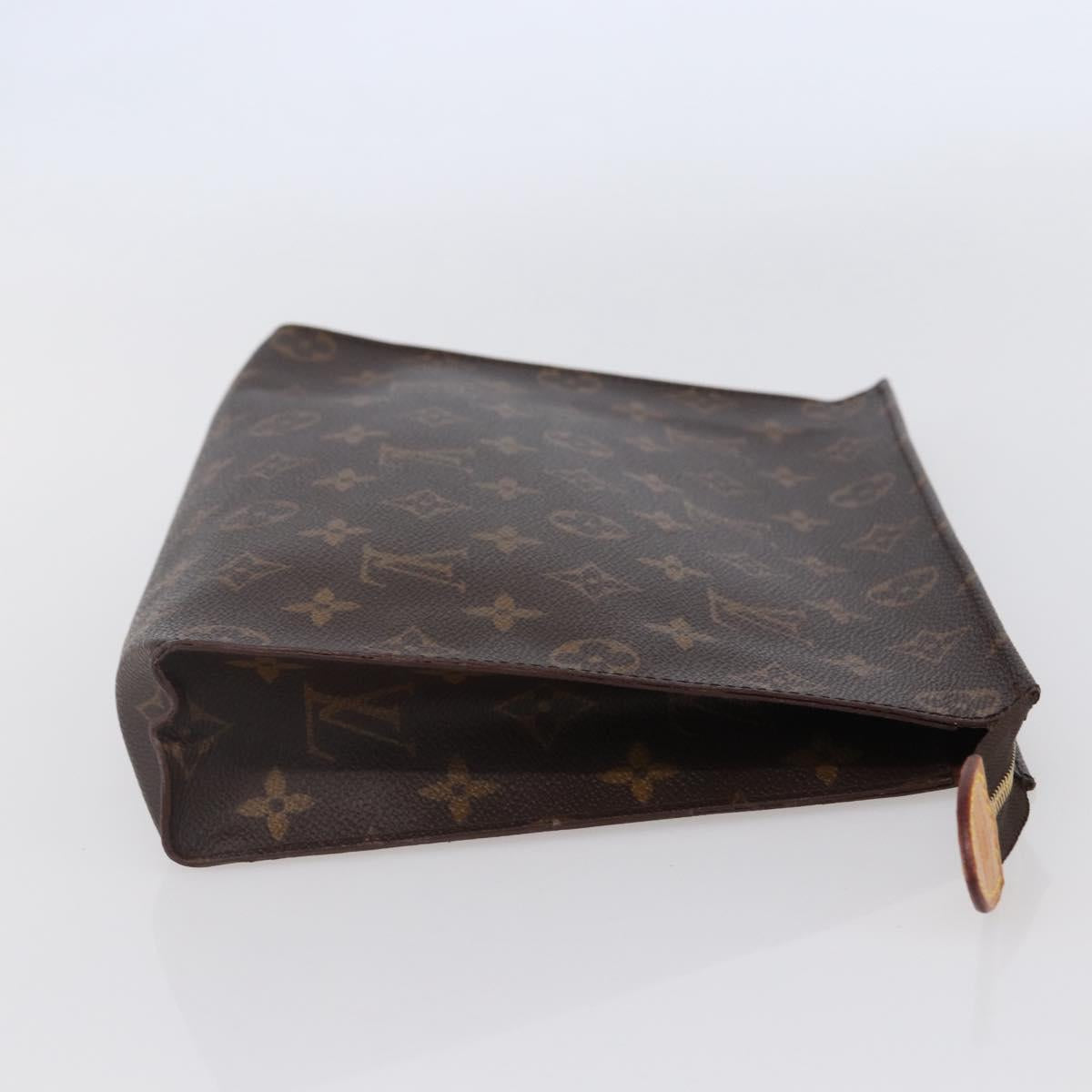 LOUIS VUITTON Monogram Poche Toilette 26 Pouch M47542 LV Auth 144548