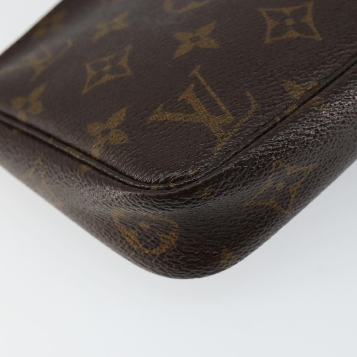 LOUIS VUITTON Monogram Pochette Accessoires Pouch M51980 LV Auth 144601