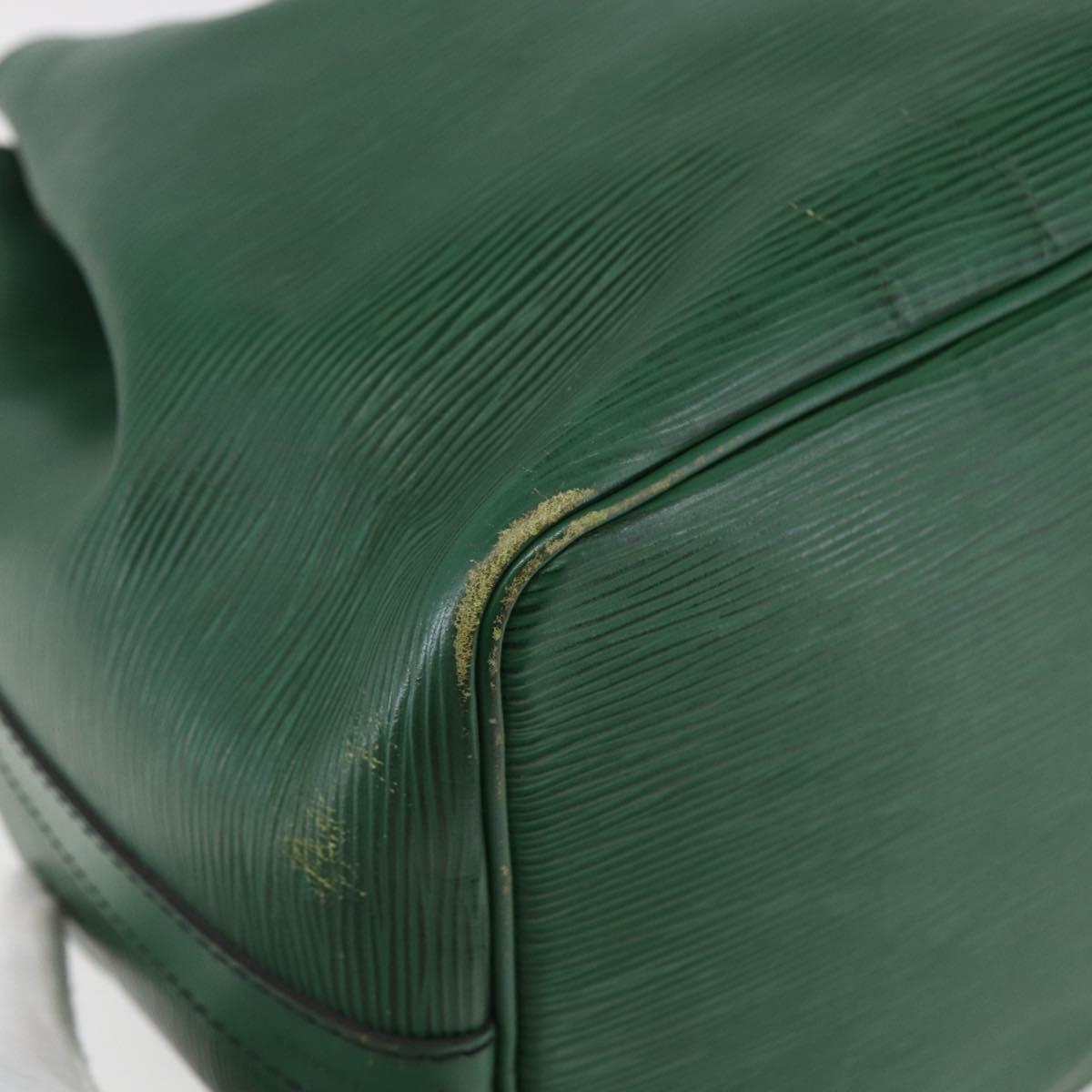 LOUIS VUITTON Epi Petit Noe Shoulder Bag Green M44104 LV Auth 144617