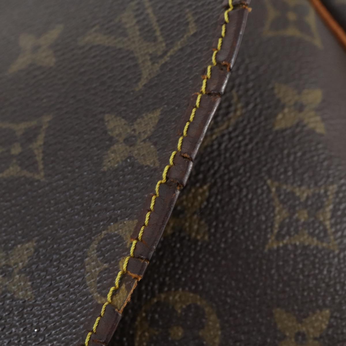 LOUIS VUITTON Monogram Saumur 35 Shoulder Bag M42254 LV Auth 144639