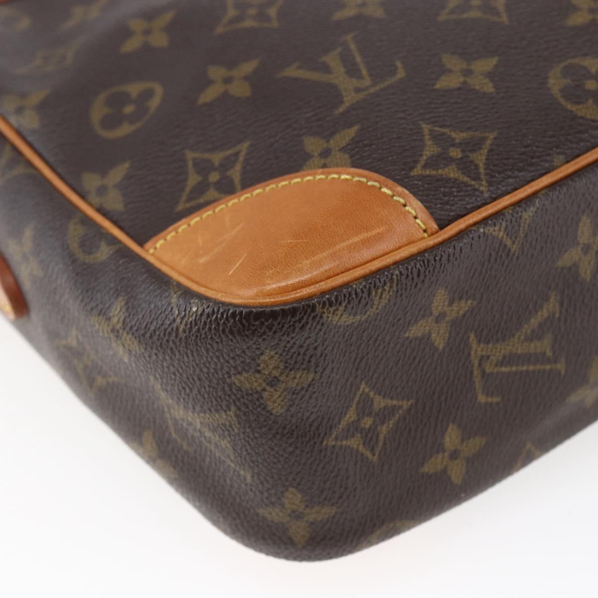 LOUIS VUITTON Monogram Trocadero 30 Shoulder Bag M51272 LV Auth 144658