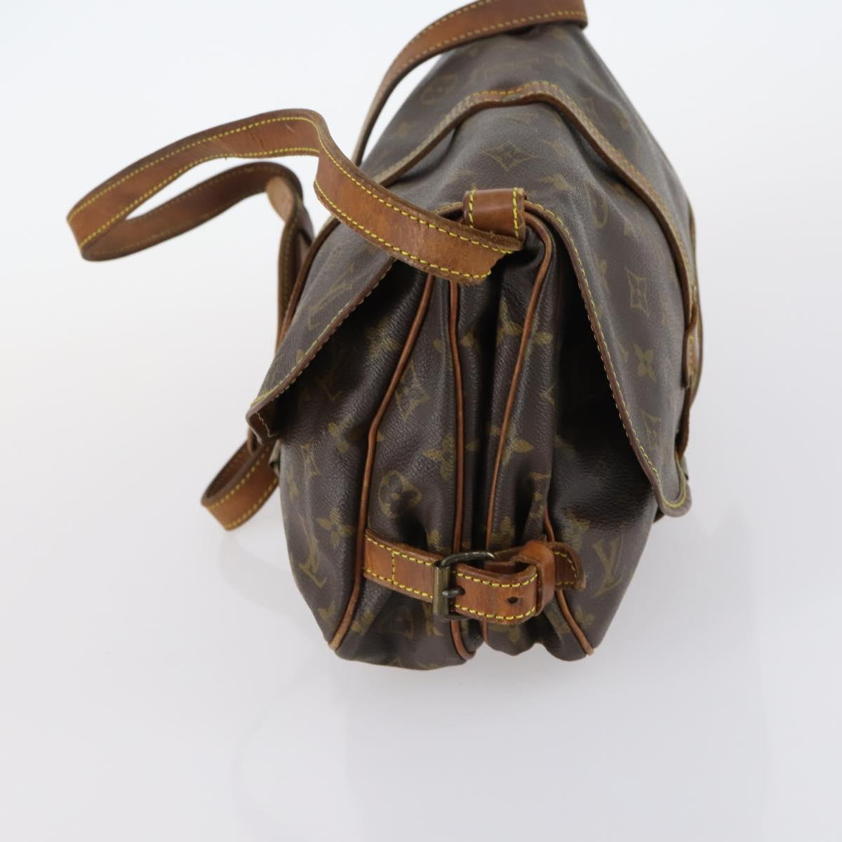 LOUIS VUITTON Monogram Saumur 30 Shoulder Bag M42256 LV Auth 144669