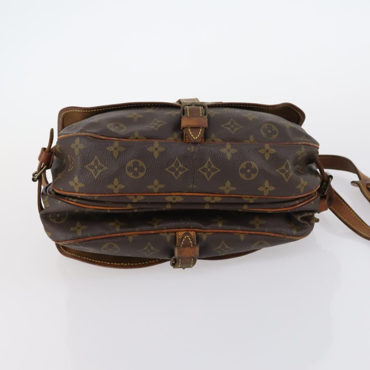 LOUIS VUITTON Monogram Saumur 30 Shoulder Bag M42256 LV Auth 144669