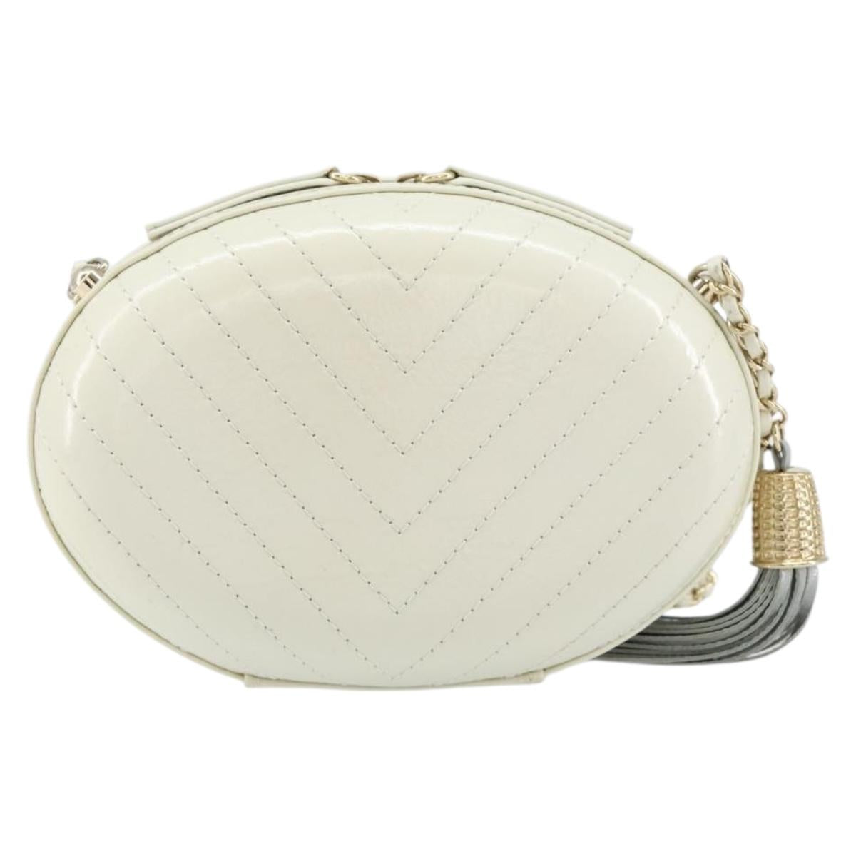 CHANEL V Stitch Chain Shoulder Bag Leather White Gold CC Auth 144830AV