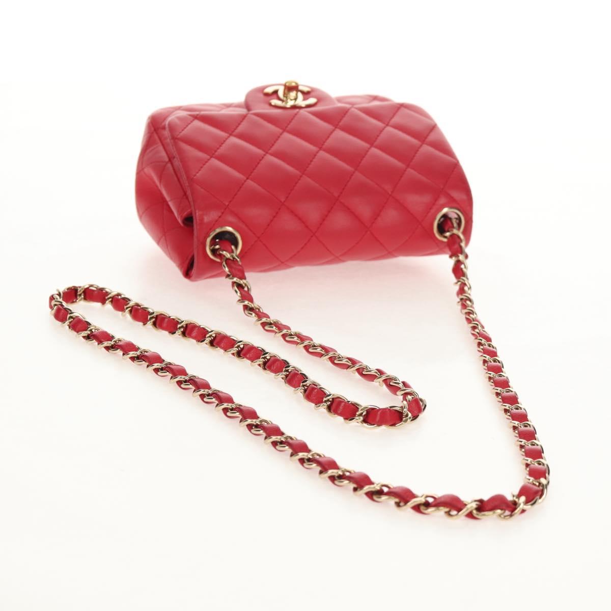 CHANEL Matelasse 17 Chain Shoulder Bag Lamb Skin Red Gold CC Auth 144831SAM