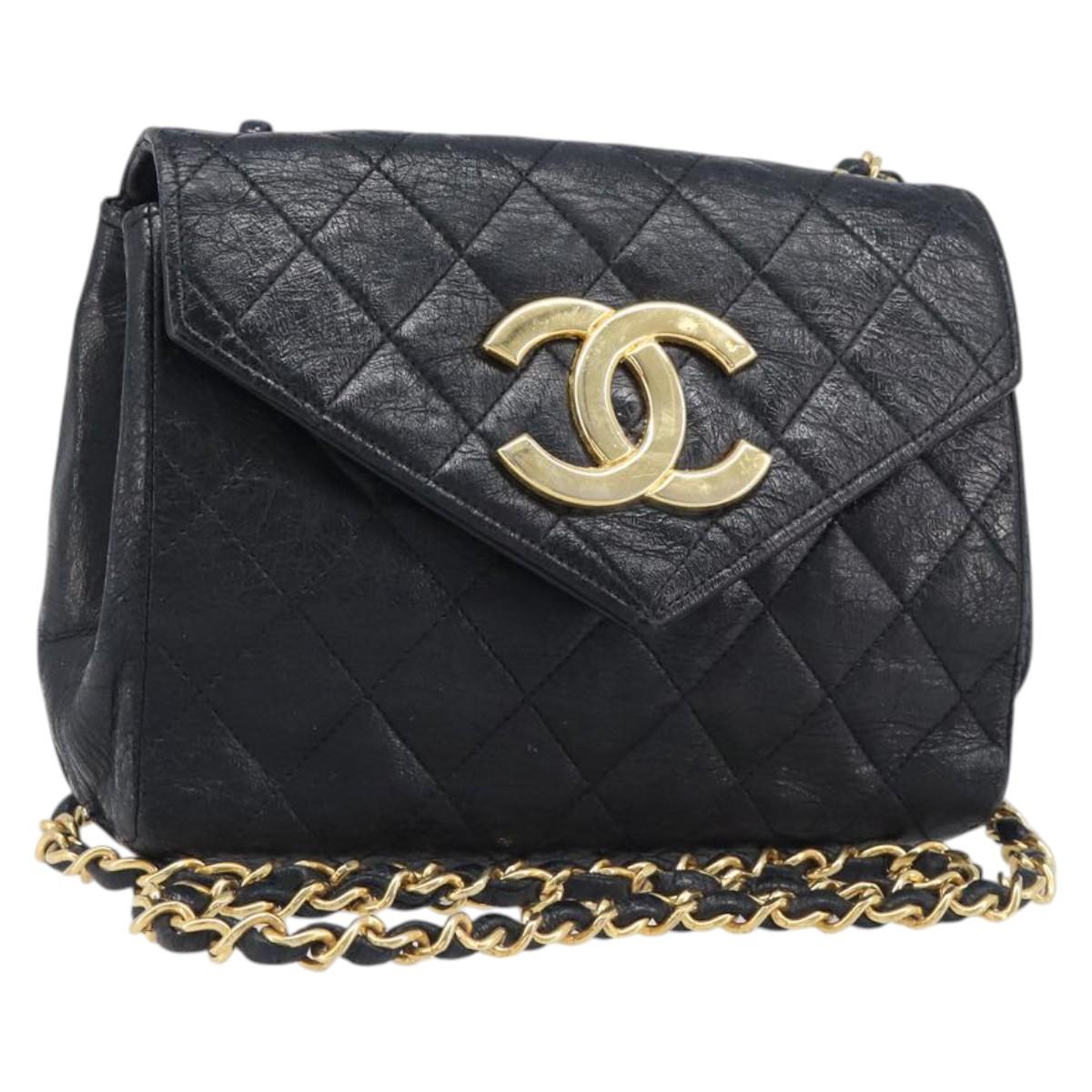 CHANEL Matelasse Chain Shoulder Bag Leather Black Gold CC Auth 145073