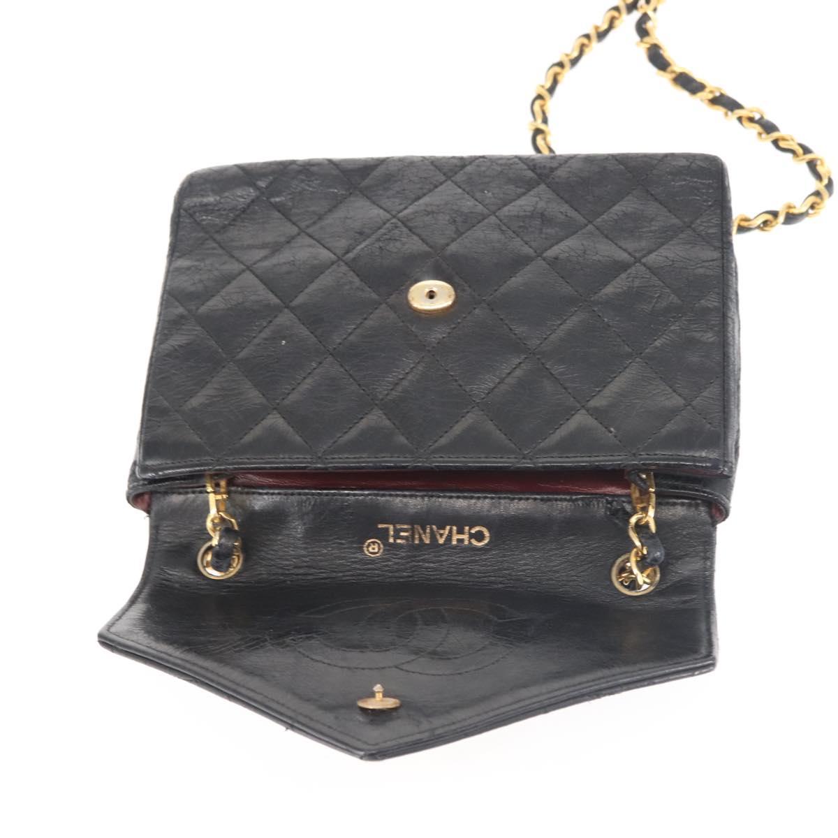 CHANEL Matelasse Chain Shoulder Bag Leather Black Gold CC Auth 145073