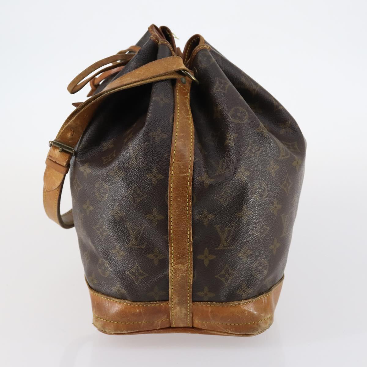 LOUIS VUITTON Monogram Noe Shoulder Bag M42224 LV Auth 145146