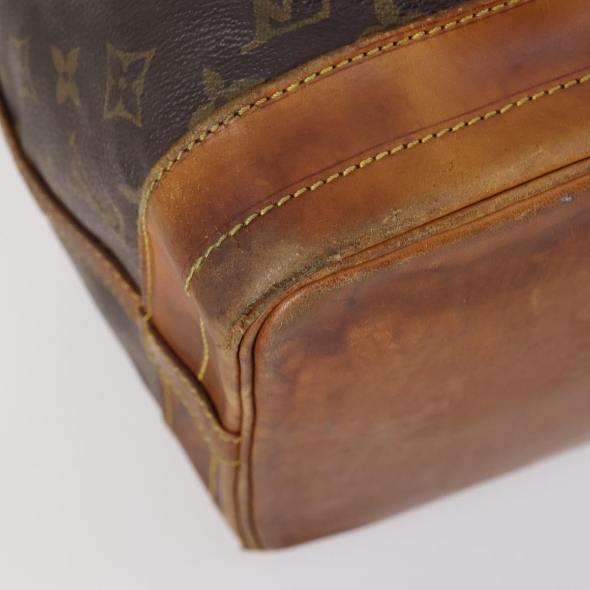 LOUIS VUITTON Monogram Noe Shoulder Bag M42224 LV Auth 145177