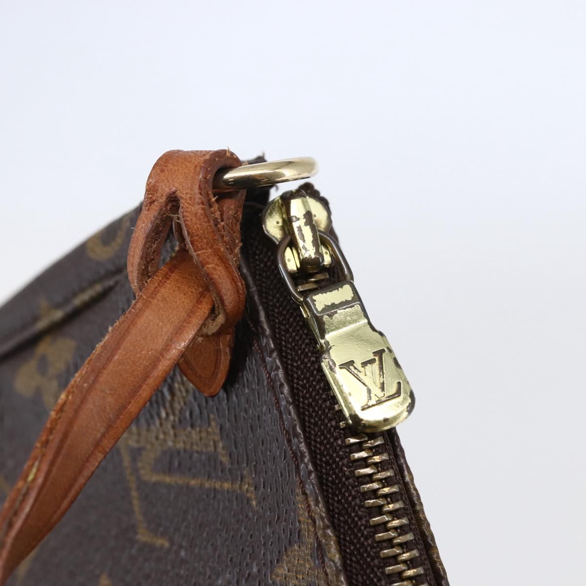 LOUIS VUITTON Monogram Pochette Accessoires Pouch M51980 LV Auth 145240
