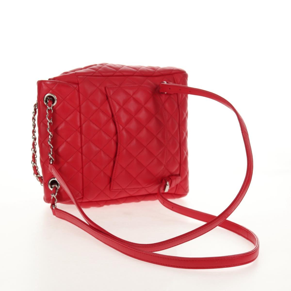 CHANEL Matelasse Backpack Lamb Skin Red Silver CC Auth 145253M