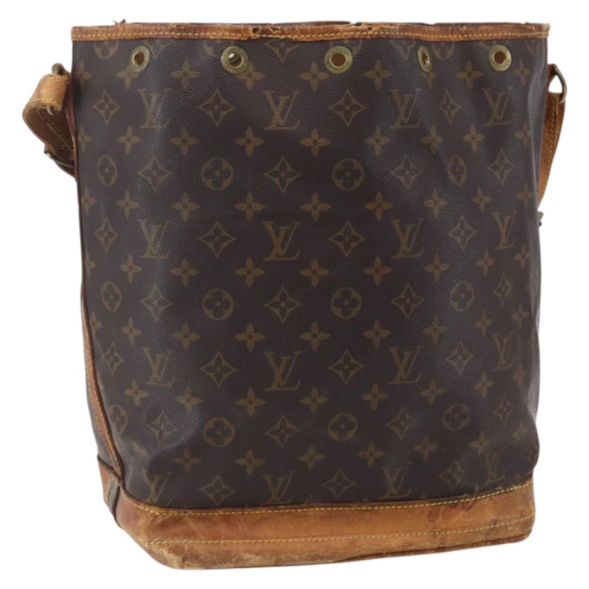 LOUIS VUITTON Monogram Noe Shoulder Bag M42224 LV Auth 145285