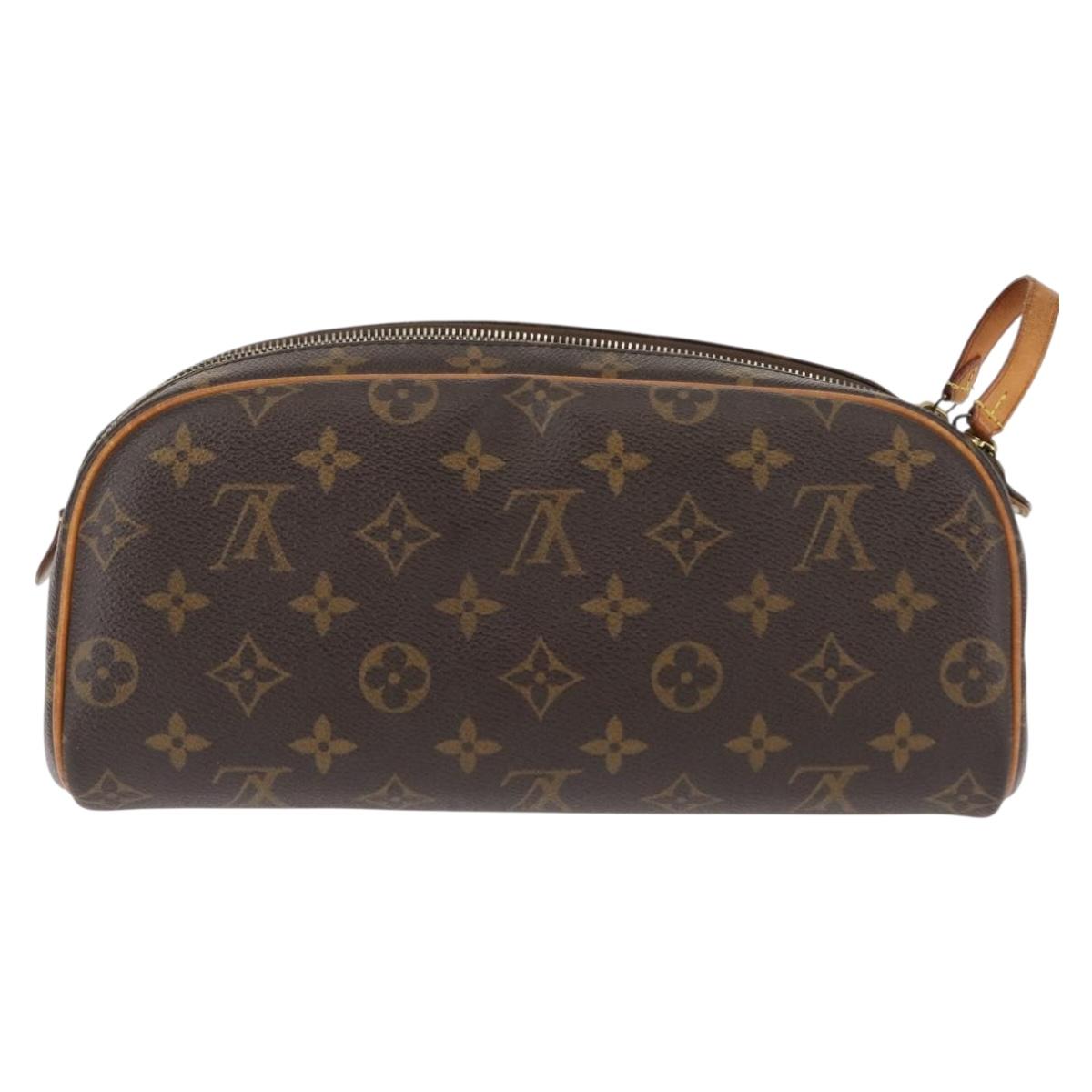 LOUIS VUITTON Monogram Dop Kit Cosmetic Pouch M44494 LV Auth 145364