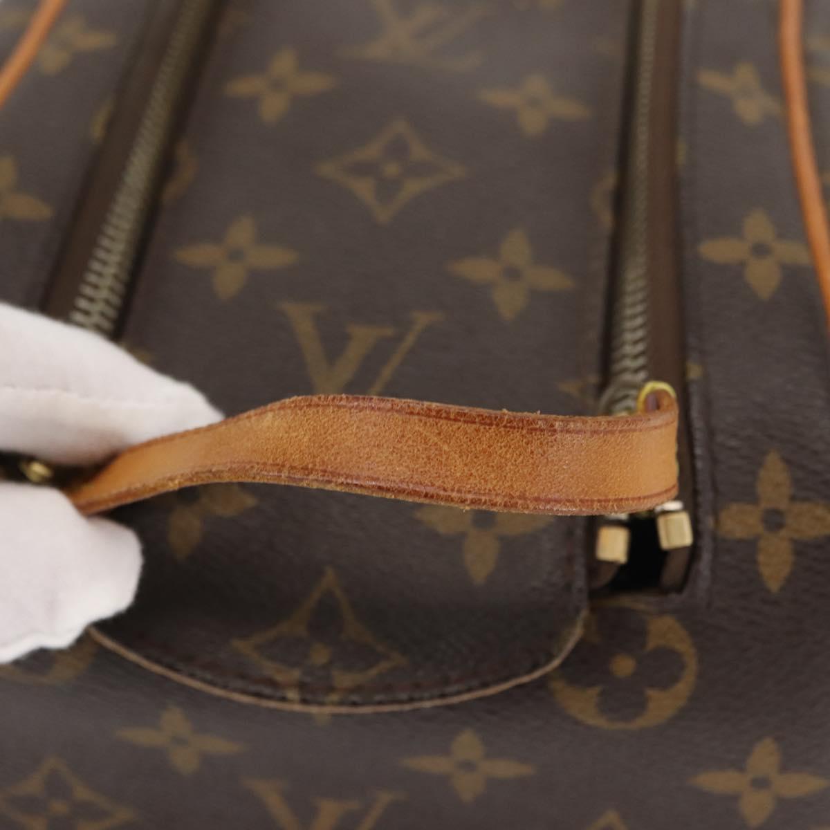 LOUIS VUITTON Monogram Dop Kit Cosmetic Pouch M44494 LV Auth 145364
