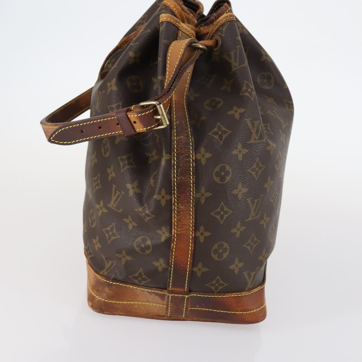 LOUIS VUITTON Monogram Noe Shoulder Bag M42224 LV Auth 145391