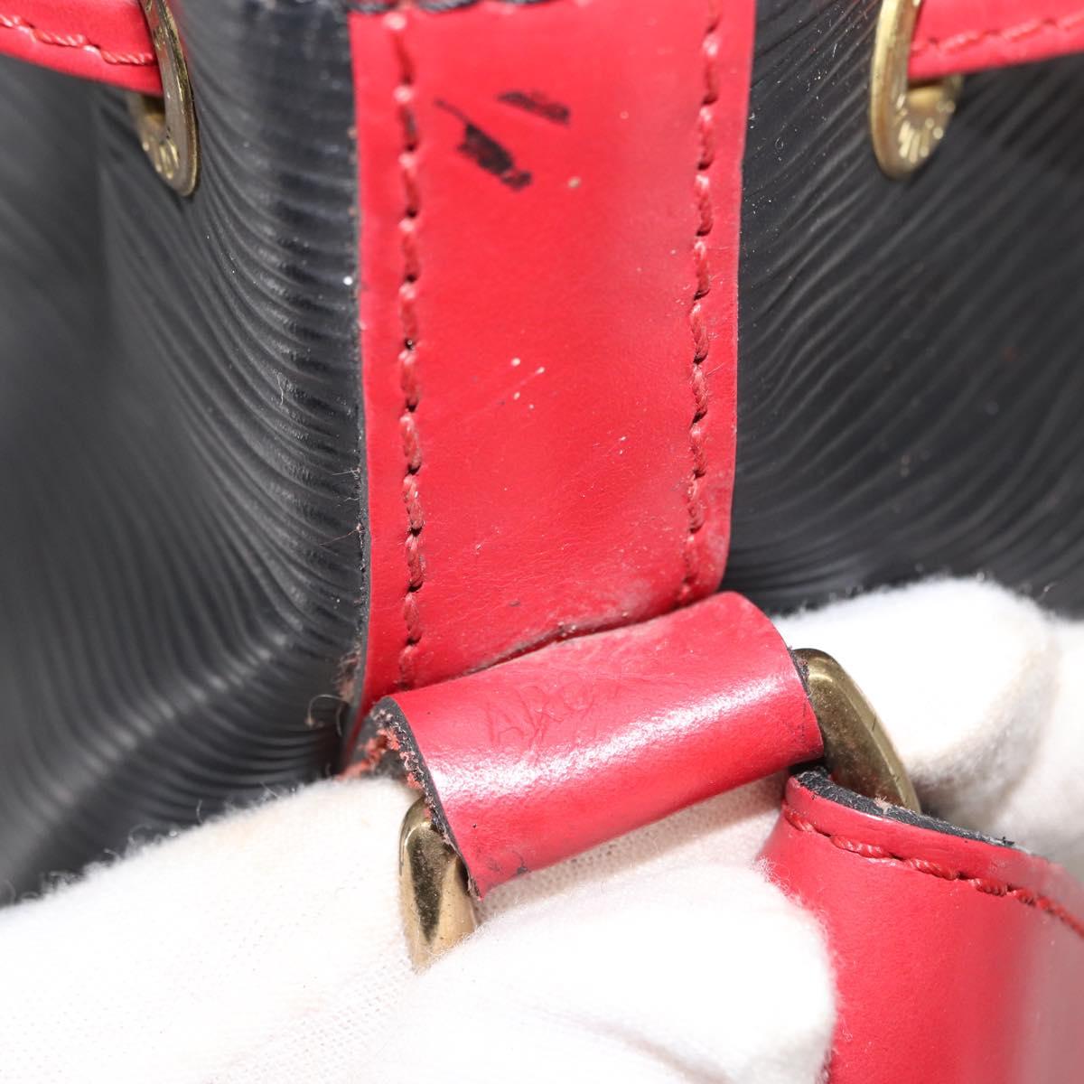 LOUIS VUITTON Epi Noe Shoulder Bag Bicolor Black Red M44017 LV Auth 145455A