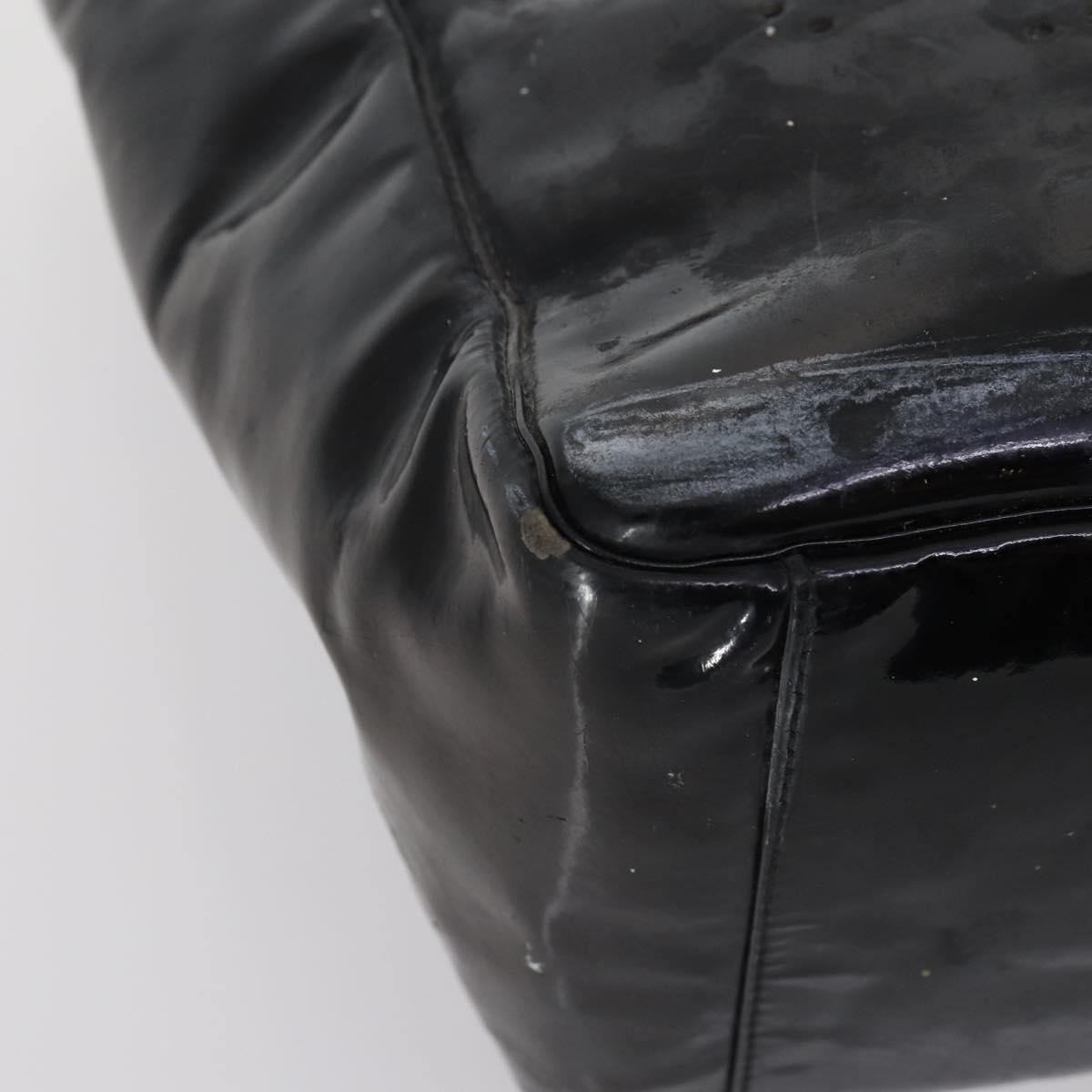 CHANEL Punching Chain Shoulder Bag Patent leather Black CC Auth 145573