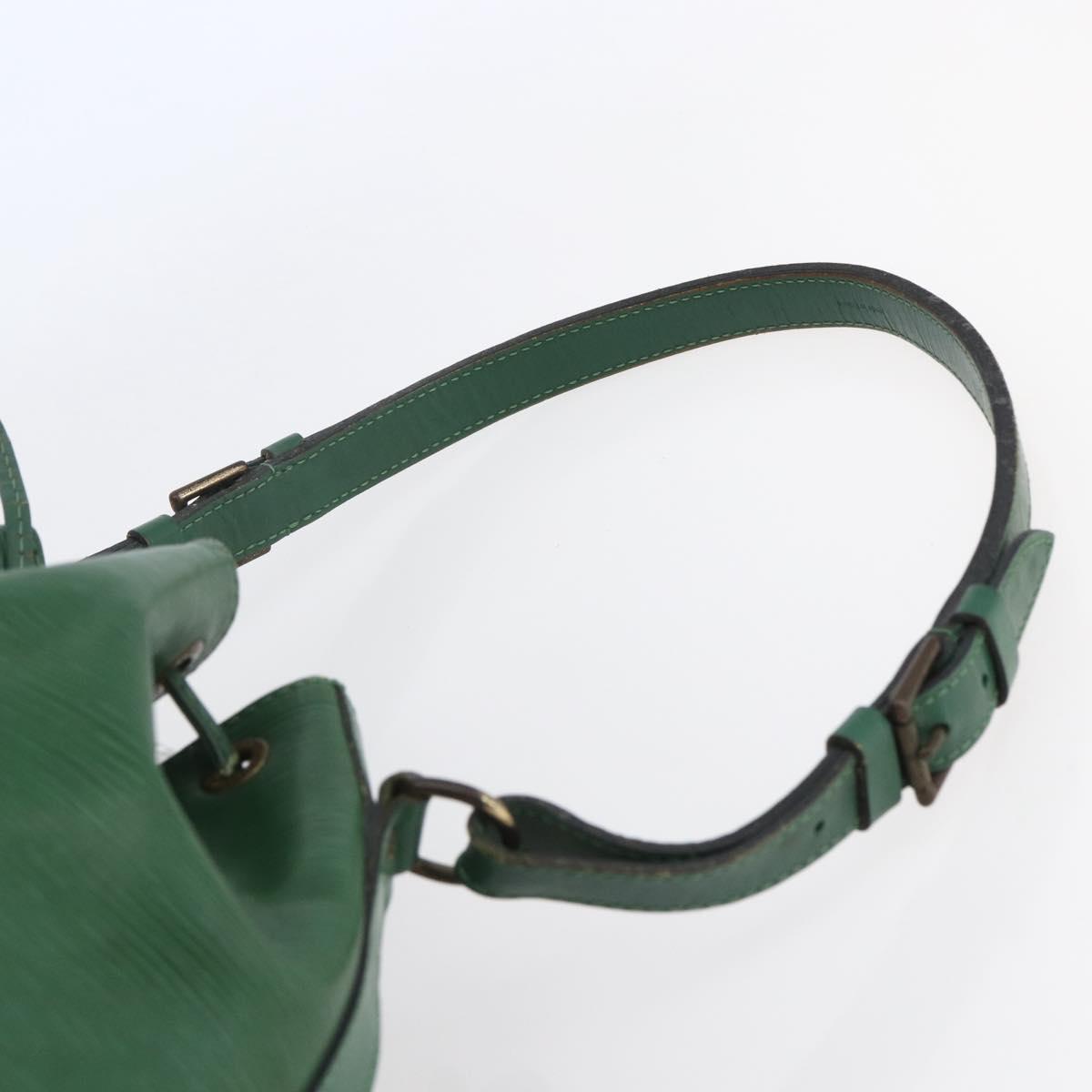 LOUIS VUITTON Epi Noe Shoulder Bag Green M44004 LV Auth 145661