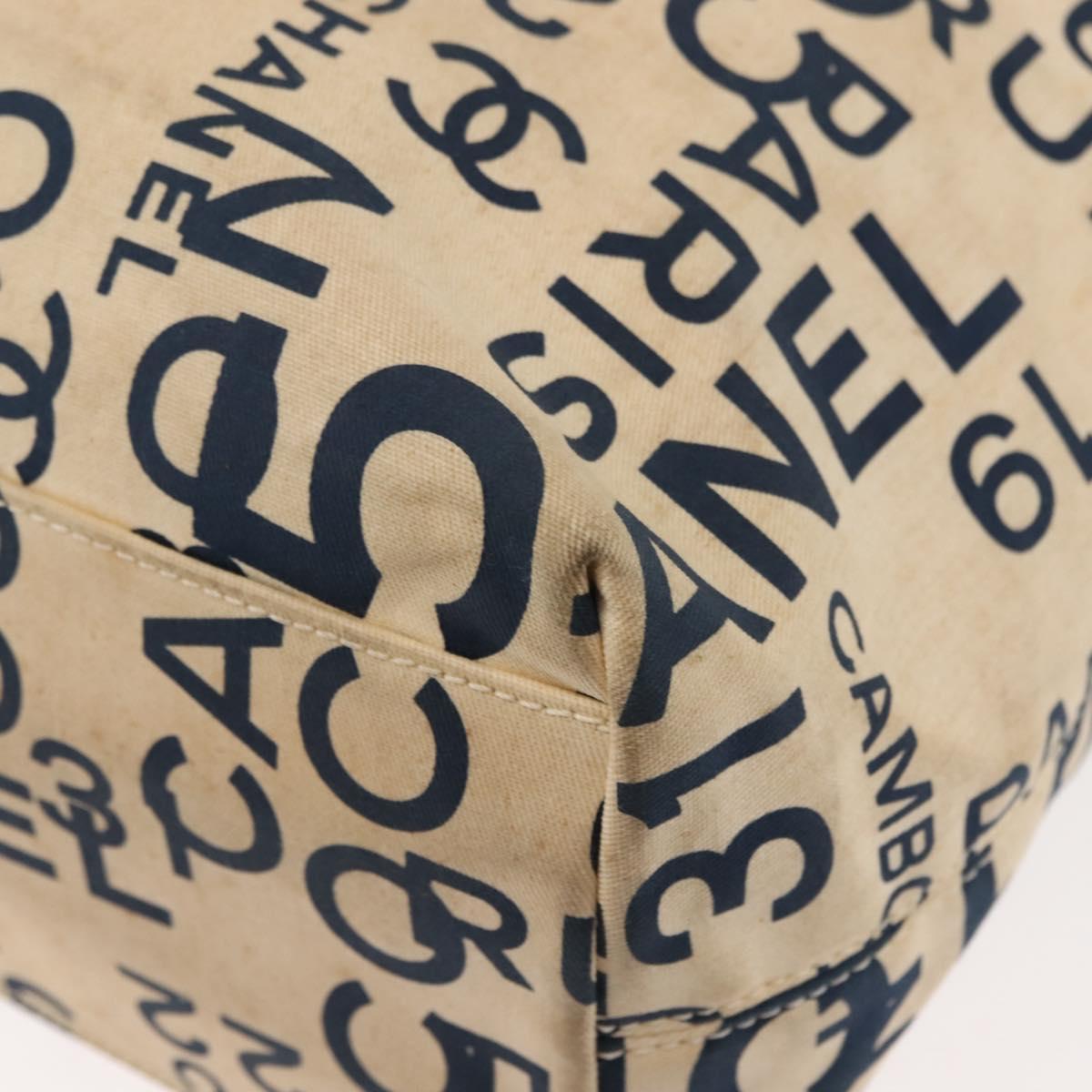 CHANEL Bysy line Tote Bag Canvas White CC Auth 145779