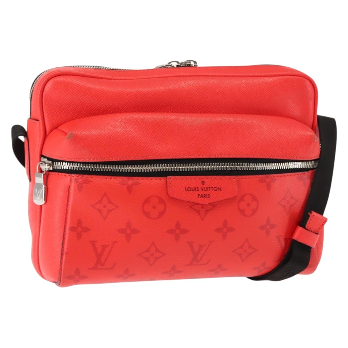 LOUIS VUITTON Taigalama Outdoor Messenger PM Bag Rouge M30821 LV Auth 145805