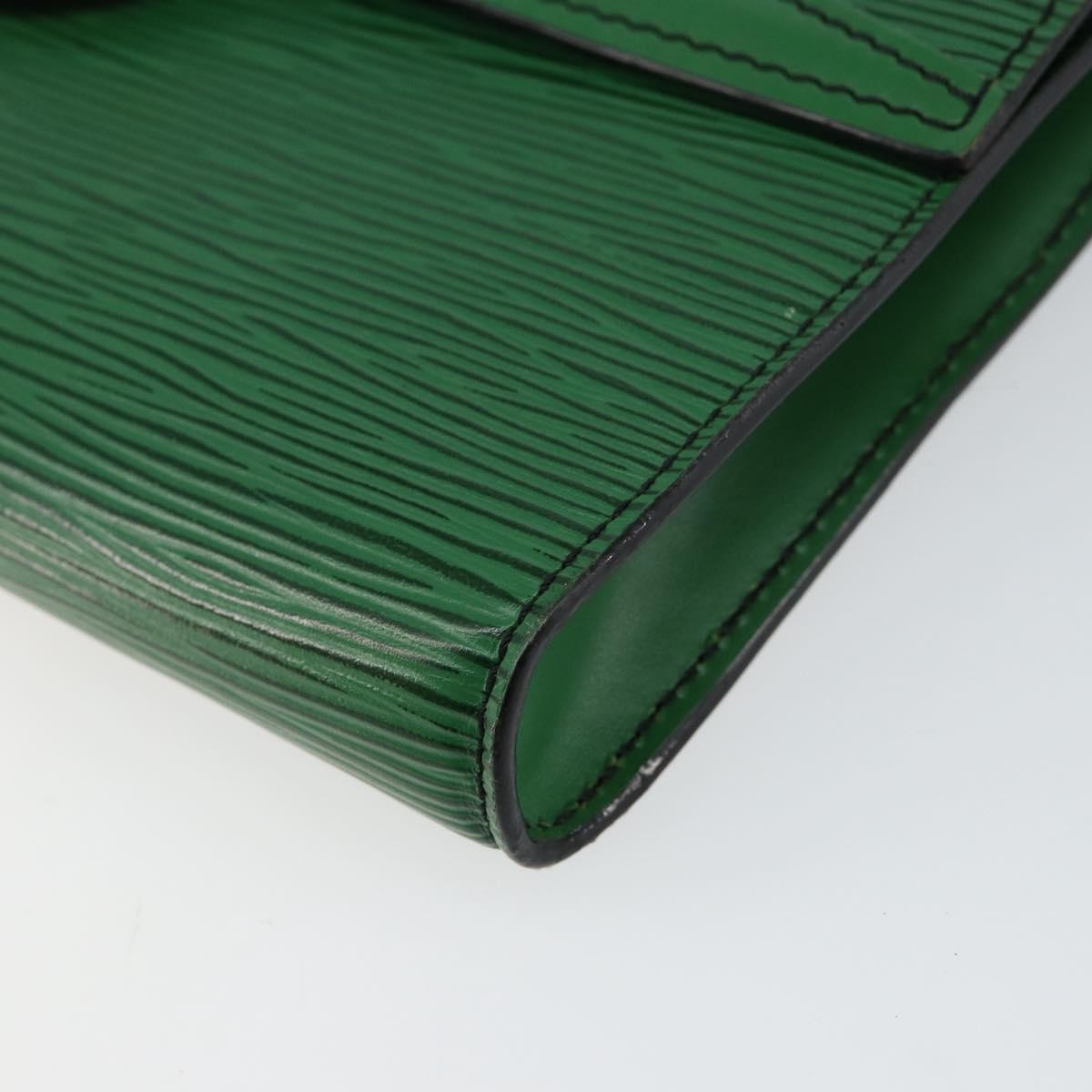 LOUIS VUITTON Epi Pochette Arche Shoulder Bag Green M52574 LV Auth 145832