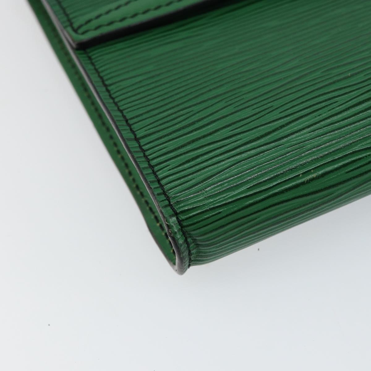 LOUIS VUITTON Epi Pochette Arche Shoulder Bag Green M52574 LV Auth 145832