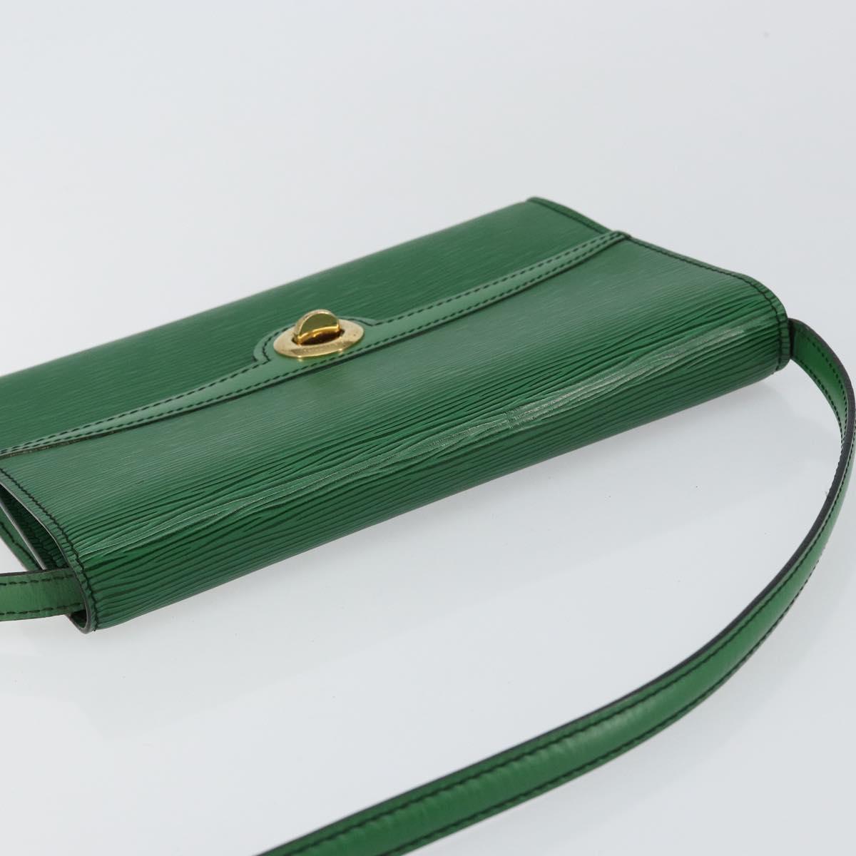LOUIS VUITTON Epi Pochette Arche Shoulder Bag Green M52574 LV Auth 145832