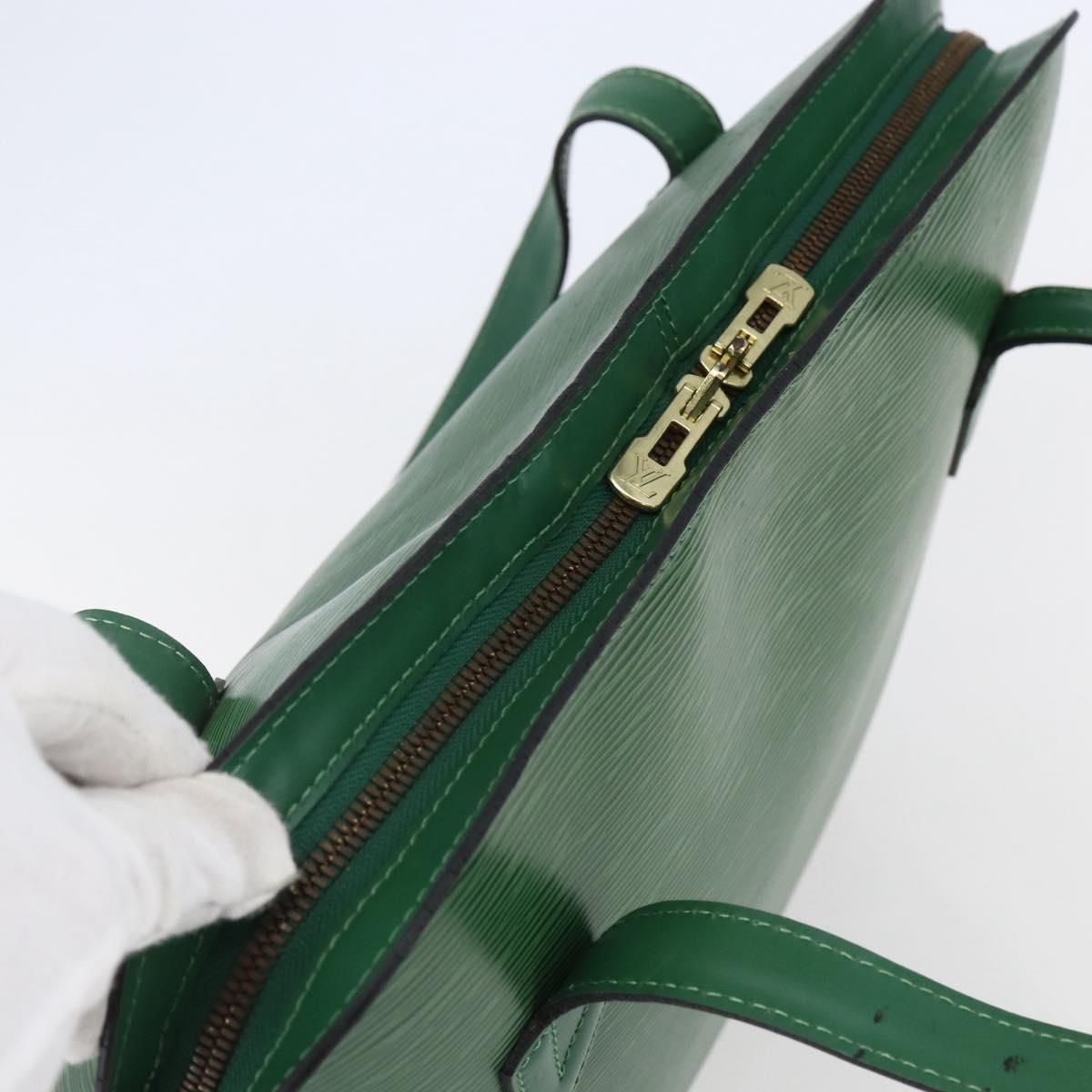 LOUIS VUITTON Epi Lussac Shoulder Bag Green M52284 LV Auth 145833