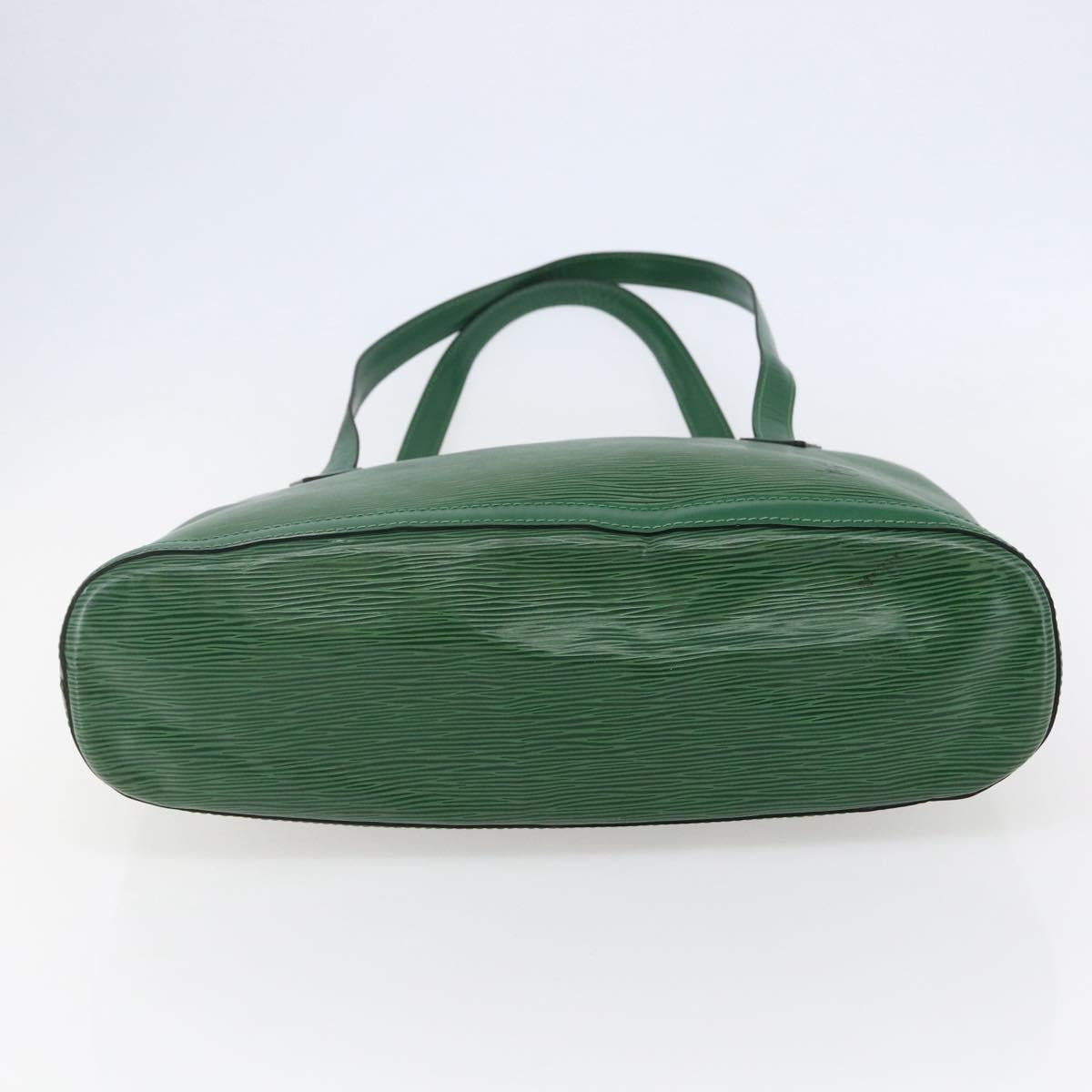 LOUIS VUITTON Epi Lussac Shoulder Bag Green M52284 LV Auth 145833