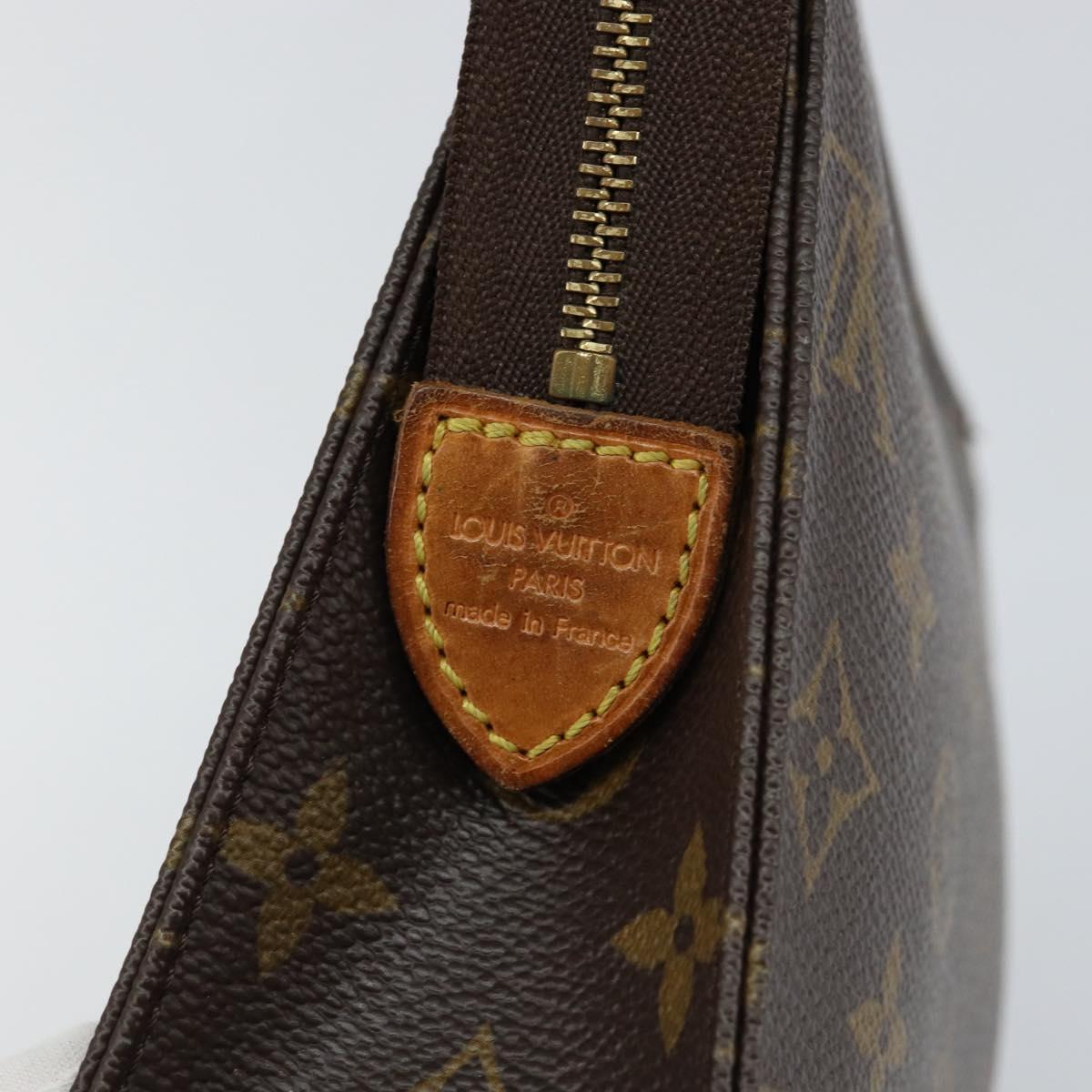 LOUIS VUITTON Monogram Posh Toilette 19 Pouch M47544 LV Auth 145854